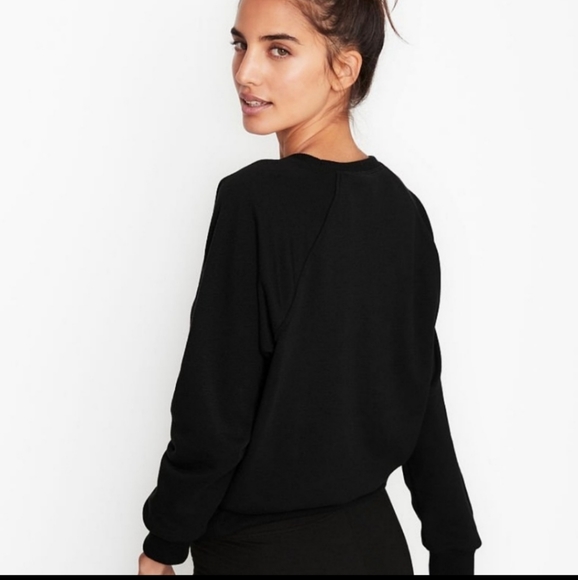 Victoria Secret Fleece top - Picture 2 of 7